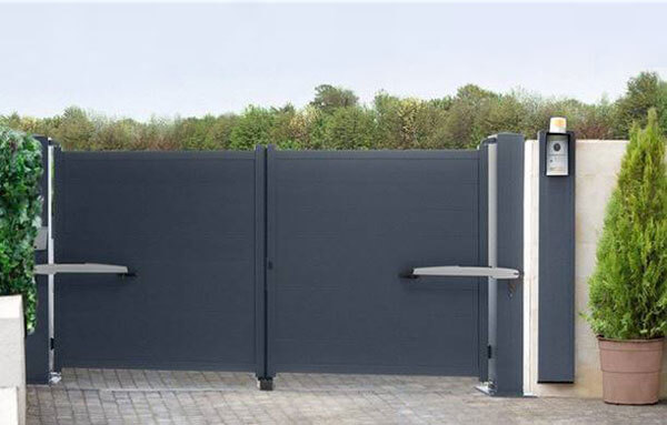 swing-gate-openers